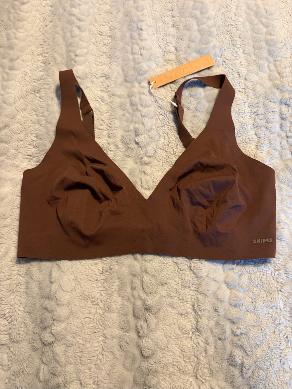 SKIMS Naked Plunge Bra - Cocoa